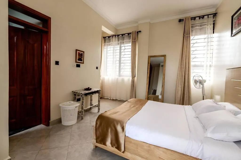 Cozy 1 Bedroom Apartment Near Shopping Malls, Commonwealth Resort Munyonyo Kampala 0*,  Uganda